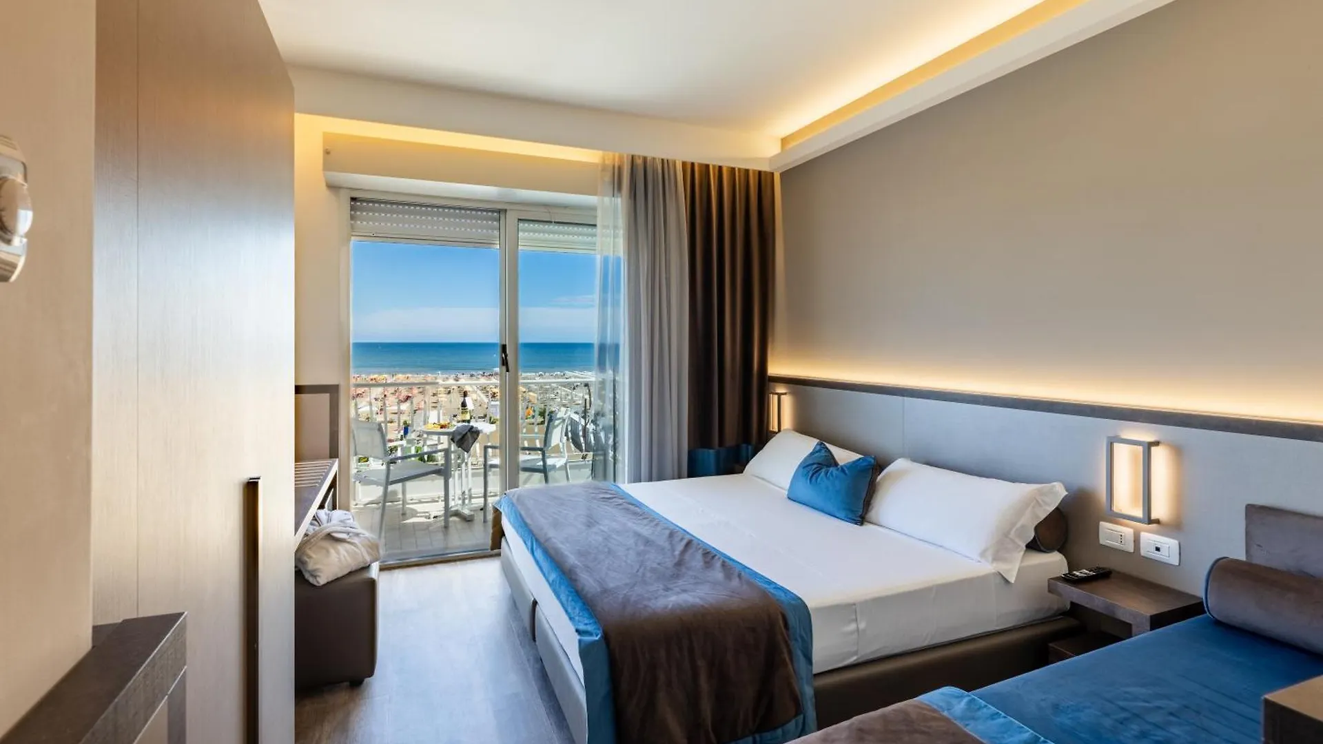 ****  Hotel Continental Rimini Włochy