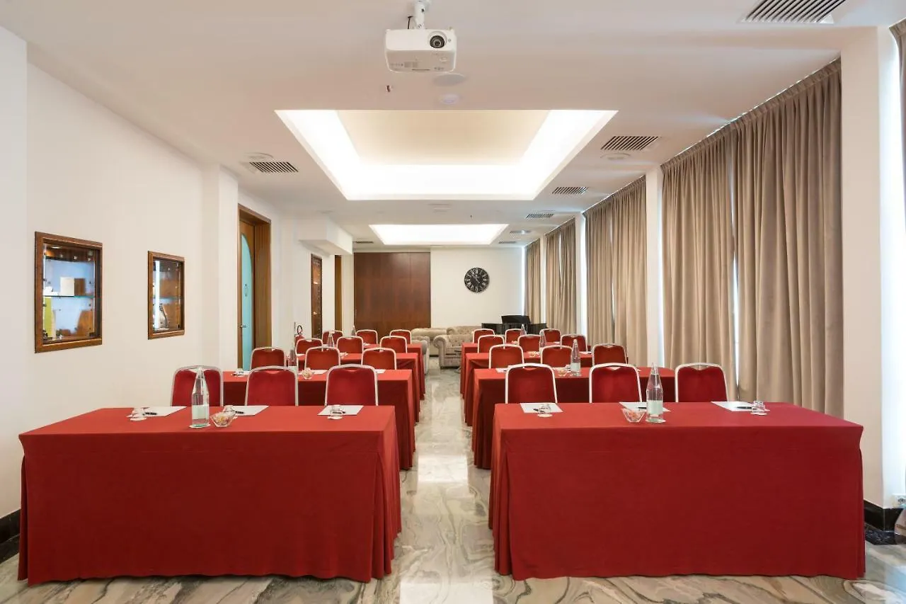 Hotel Continental Rimini 4*,  Włochy