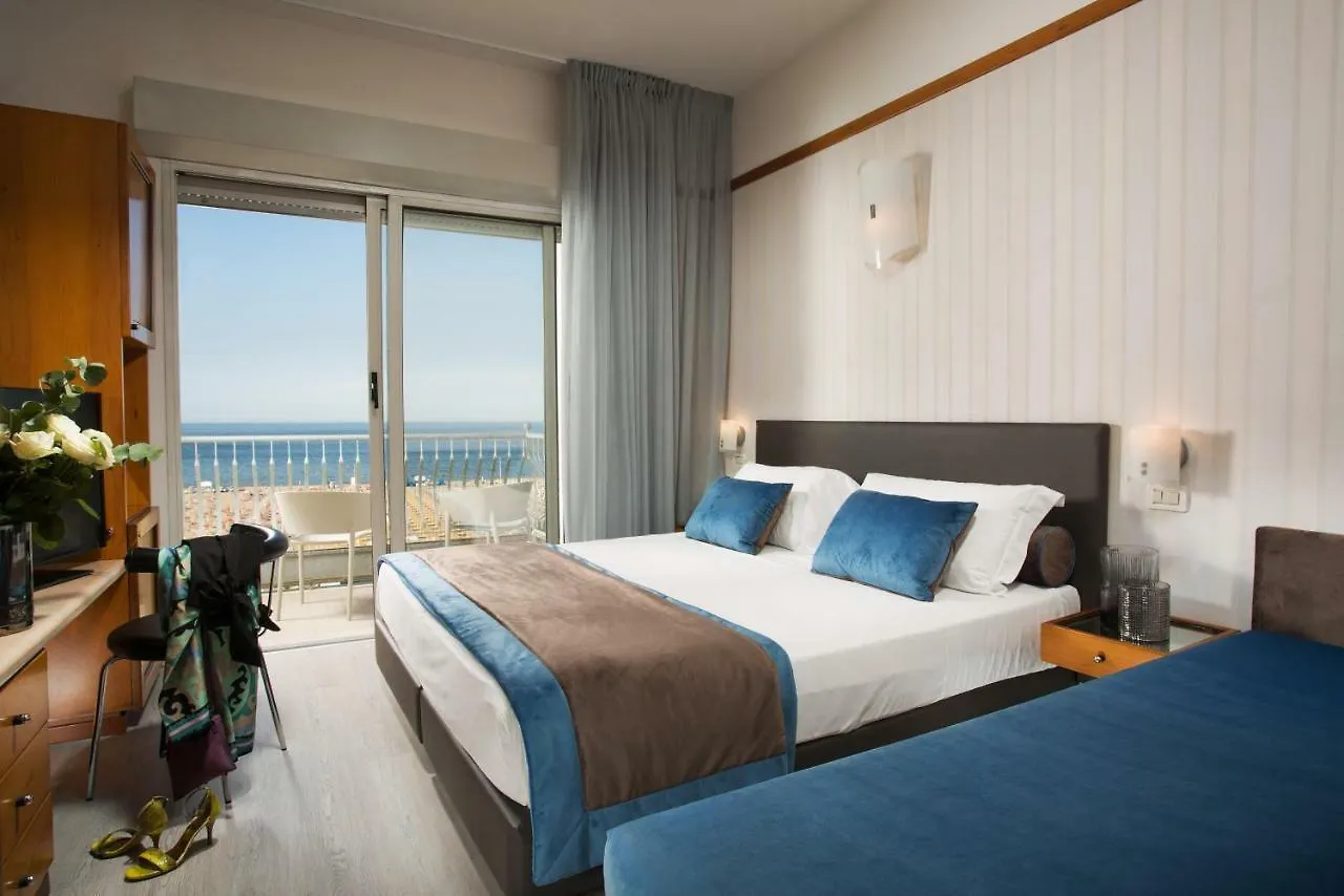 Hotel Continental Rimini 4*,